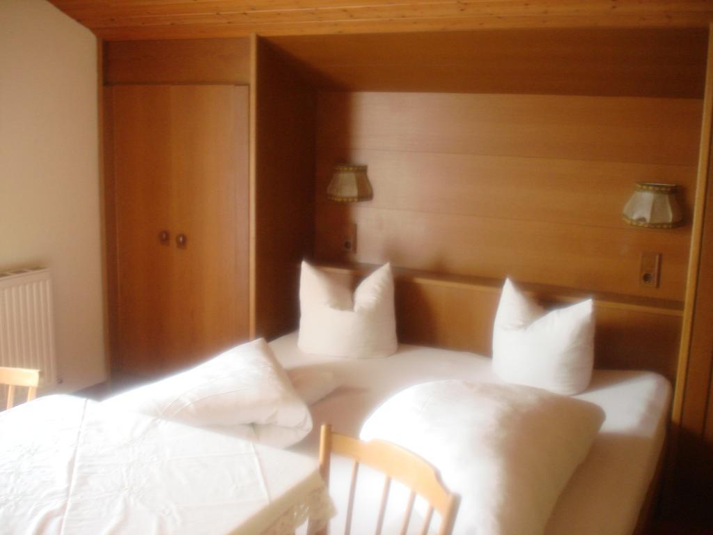Haus Alpenblick Hotel แพร์ทีเซา ภายนอก รูปภาพ